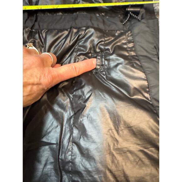 Athleta long puffer hooded vest XS - Picture 12 of 12